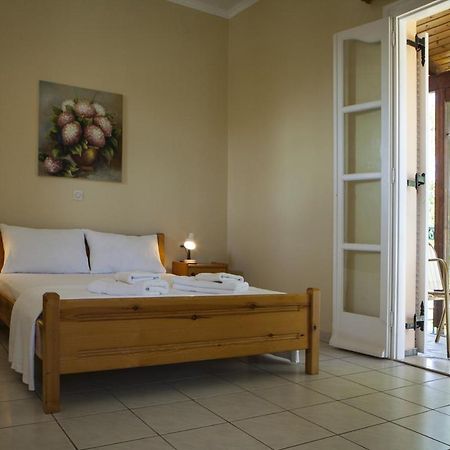 Kantouni Apartments Свороната Екстериор снимка