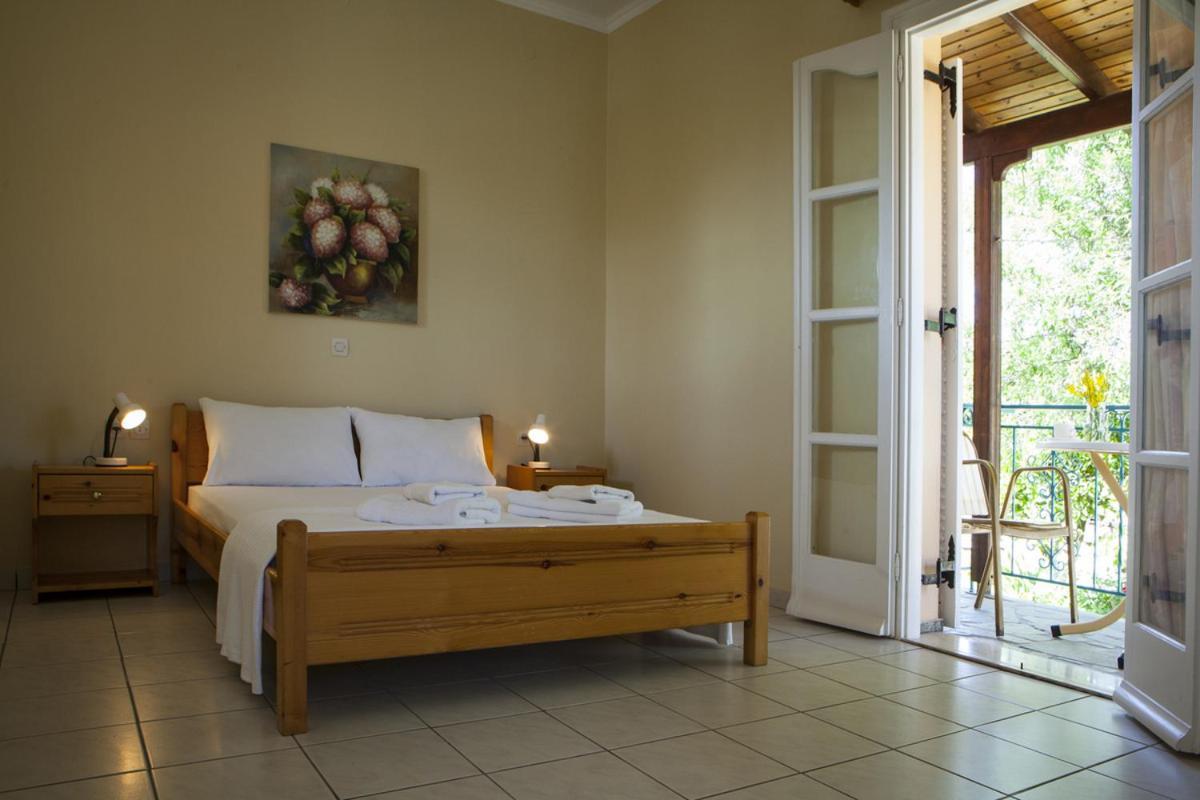 Kantouni Apartments Свороната Екстериор снимка